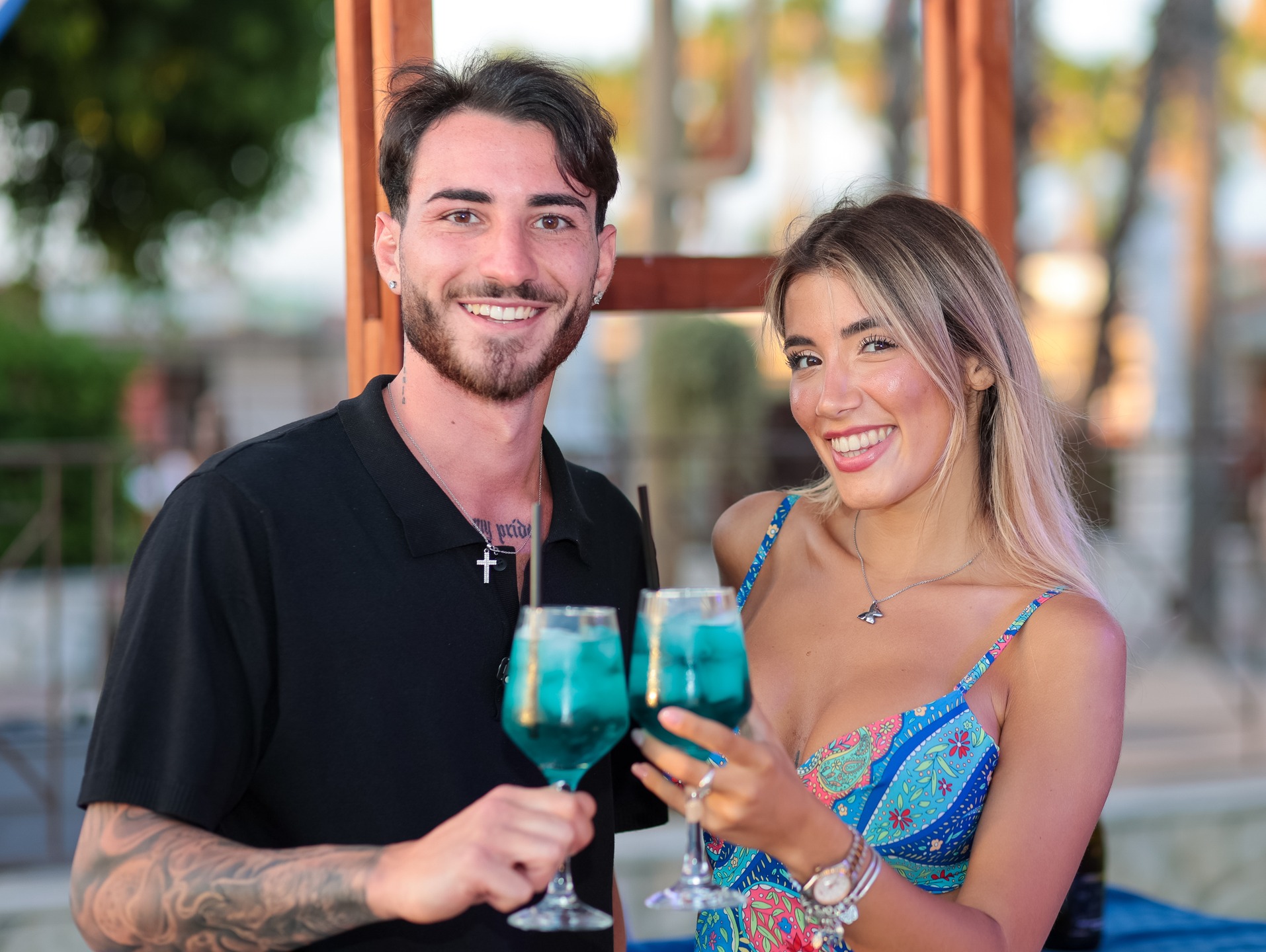 Solange Drinks im Gastgarten